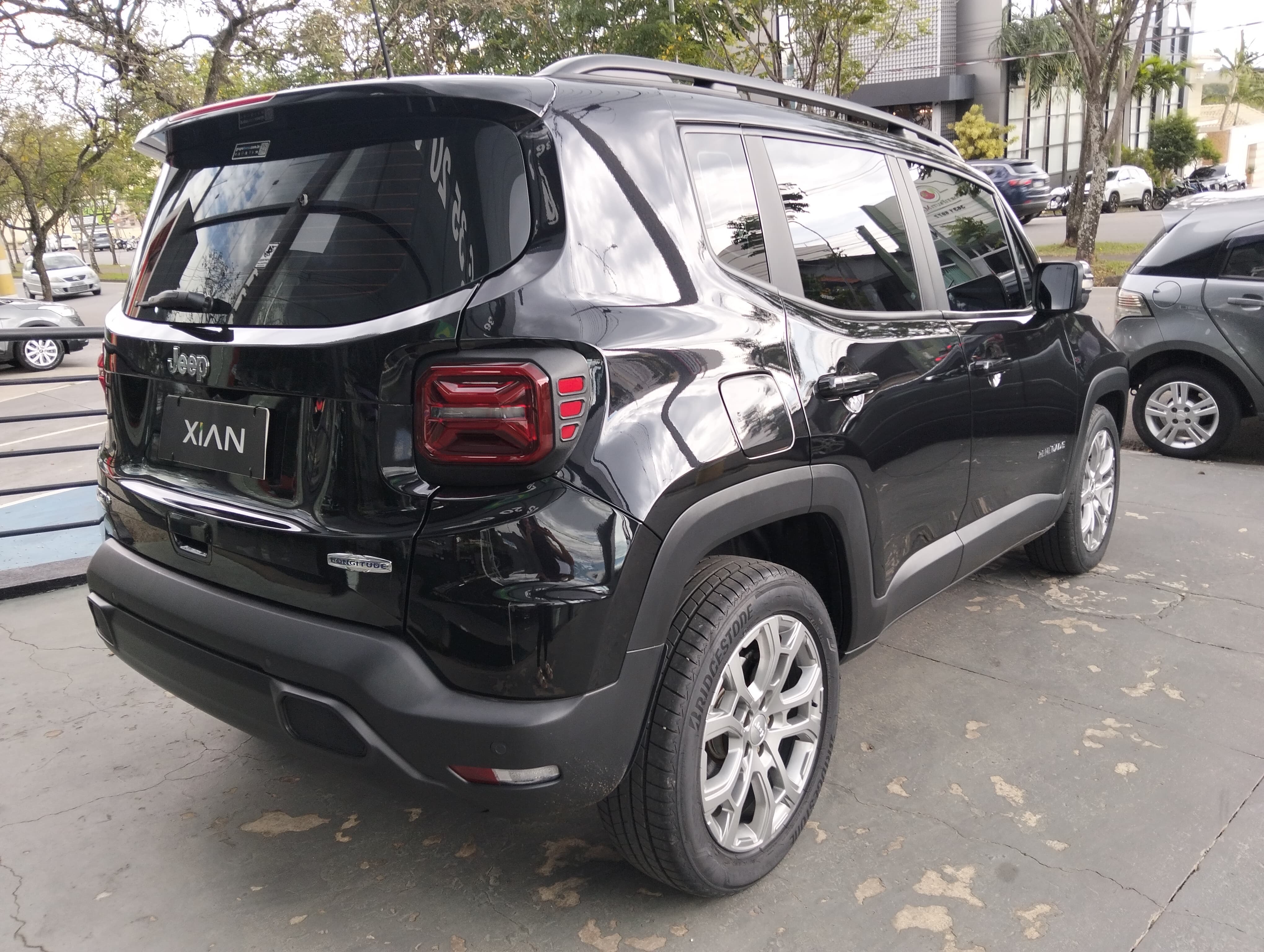 RENEGADE 1.3 T270 TURBO FLEX LONGITUDE AT62