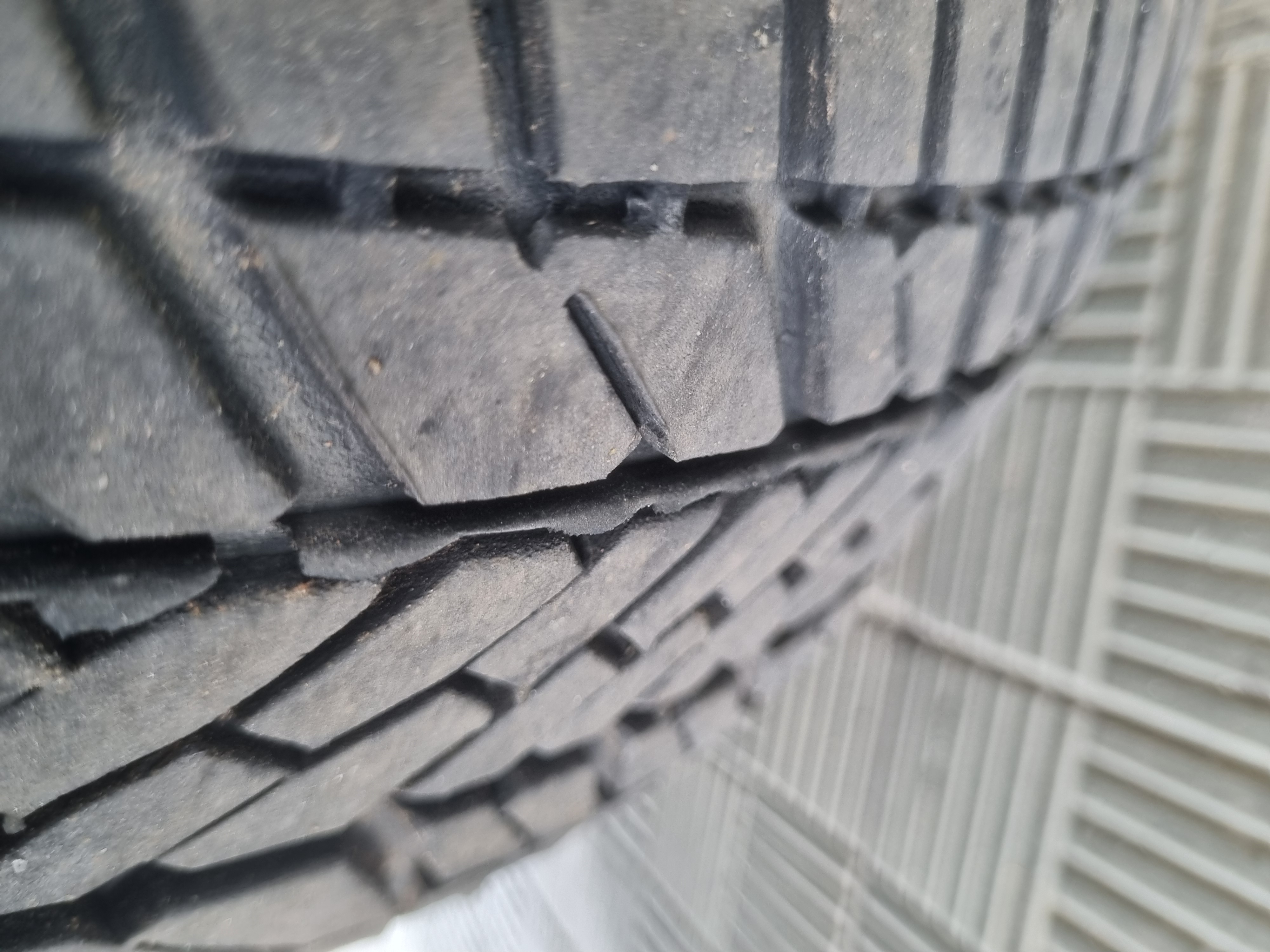 CLASSIC 1.0 MPFI LS 8V FLEX 4P MANUAL11