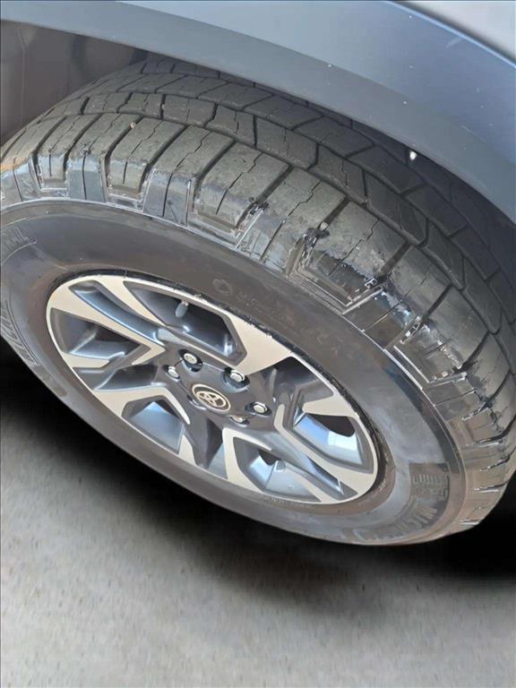 HILUX SW4 2.8 D-4D TURBO DIESEL SRX PLATINUM 7L 4X4 AUTOMÁTICO10