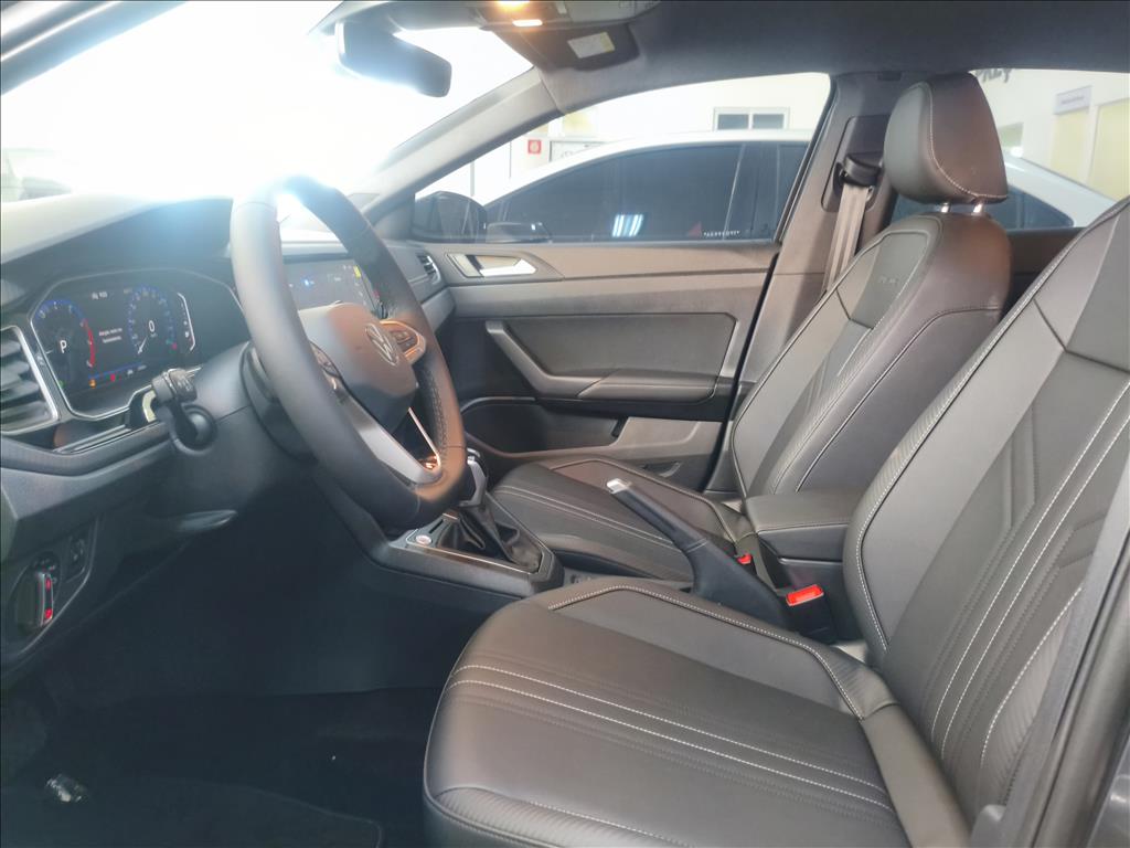 NIVUS 1.0 200 TSI TOTAL FLEX HIGHLINE AUTOMÁTICO7