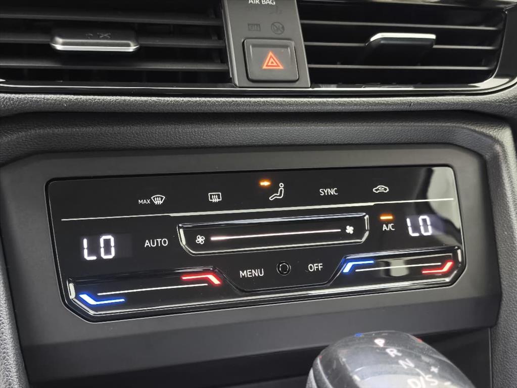 TAOS 1.4 250 TSI TOTAL FLEX COMFORTLINE AUTOMÁTICO9