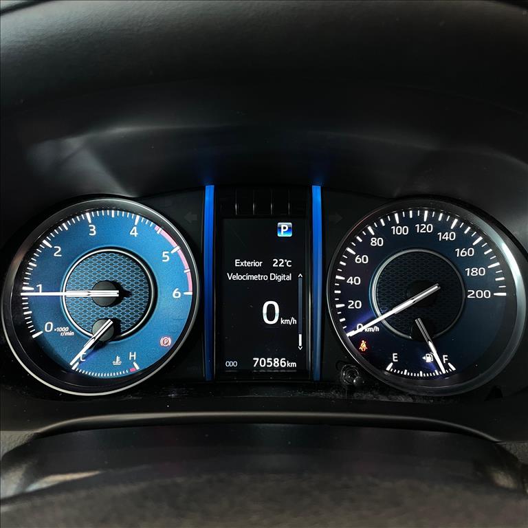 HILUX SW4 2.8 D-4D TURBO DIESEL SRX 7L 4X4 AUTOMÁTICO3
