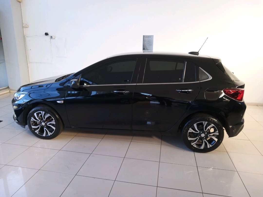 ONIX 1.0 TURBO FLEX PREMIER AUTOMÁTICO6