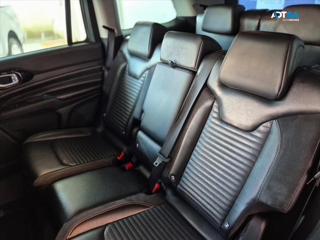 JEEP COMMANDER 2.0 TD380 TURBO DIESEL LIMITED AT9