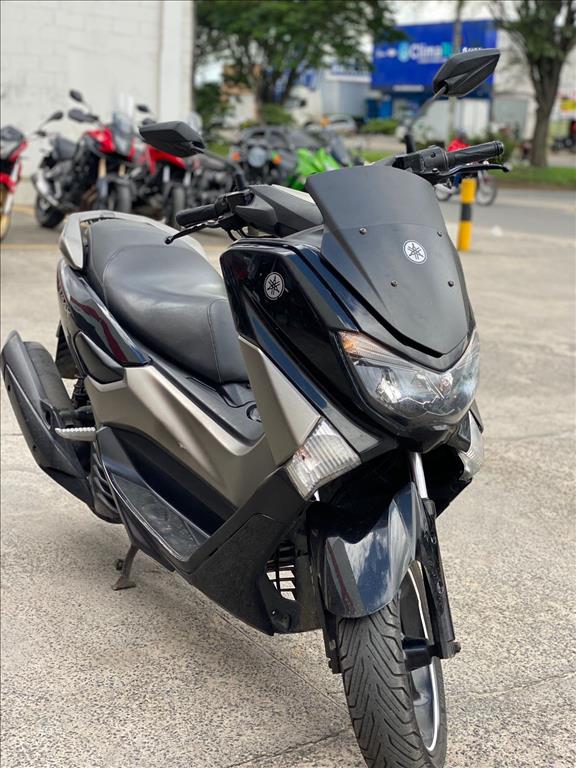 YAMAHA NMAX