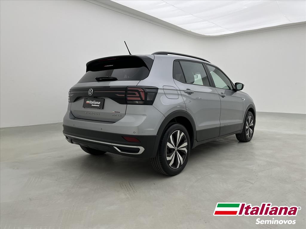 T-CROSS 1.0 200 TSI TOTAL FLEX COMFORTLINE AUTOMÁTICO4