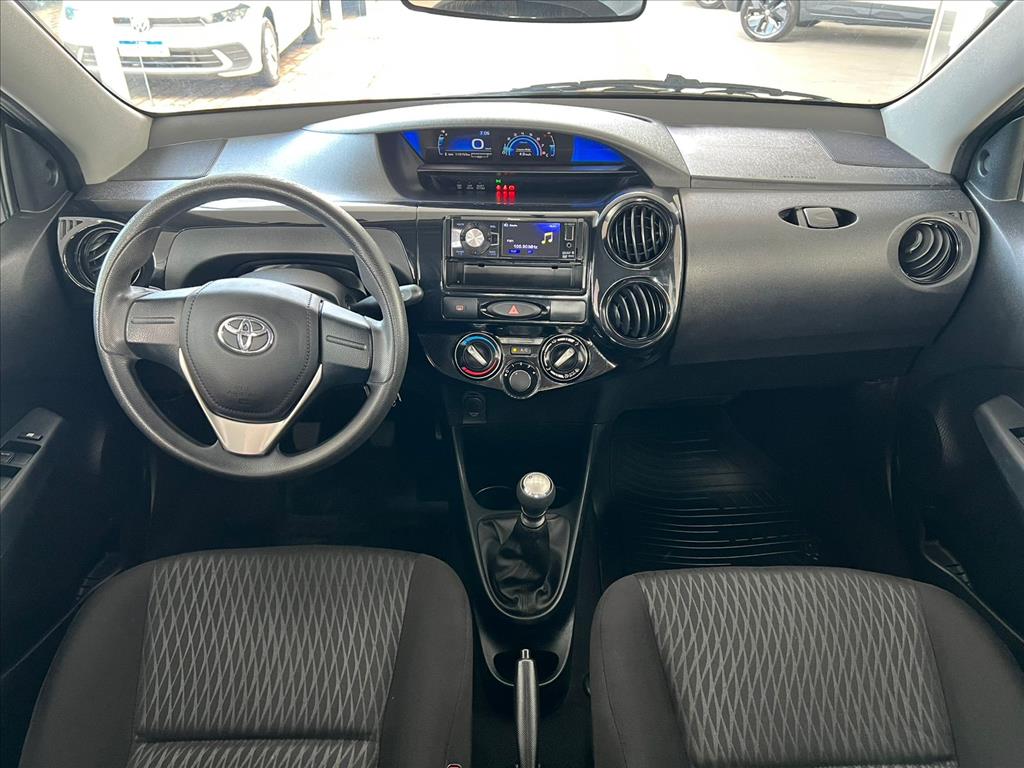 ETIOS 1.3 X 16V FLEX 4P MANUAL11