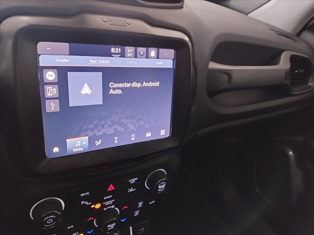 RENEGADE 1.3 T270 TURBO FLEX SAHARA AT611