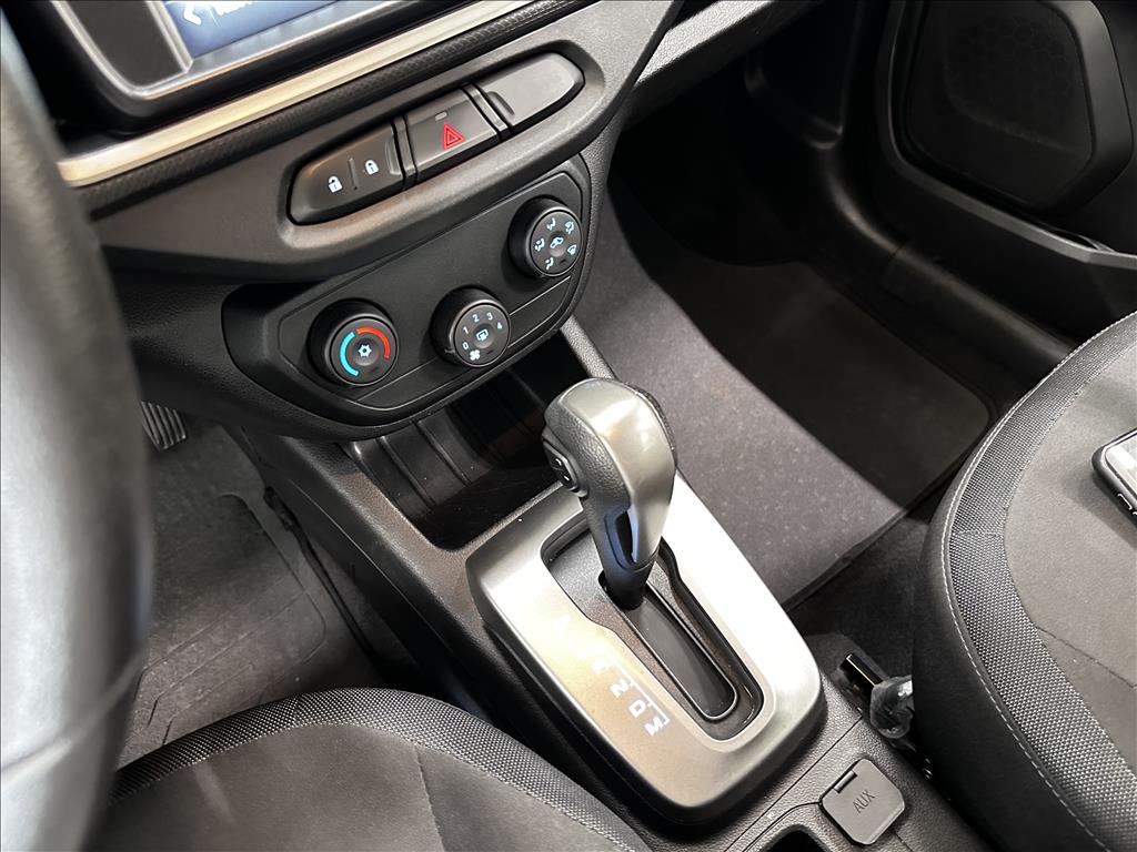 SPIN 1.8 LT 8V FLEX 4P AUTOMÁTICO10