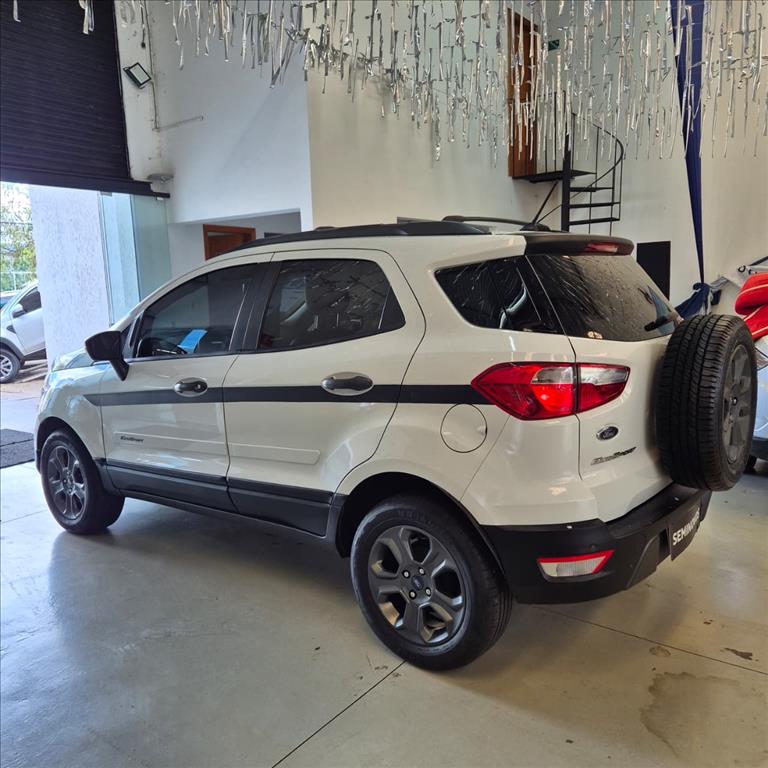 ECOSPORT 1.5 TI-VCT FLEX FREESTYLE AUTOMÁTICO5