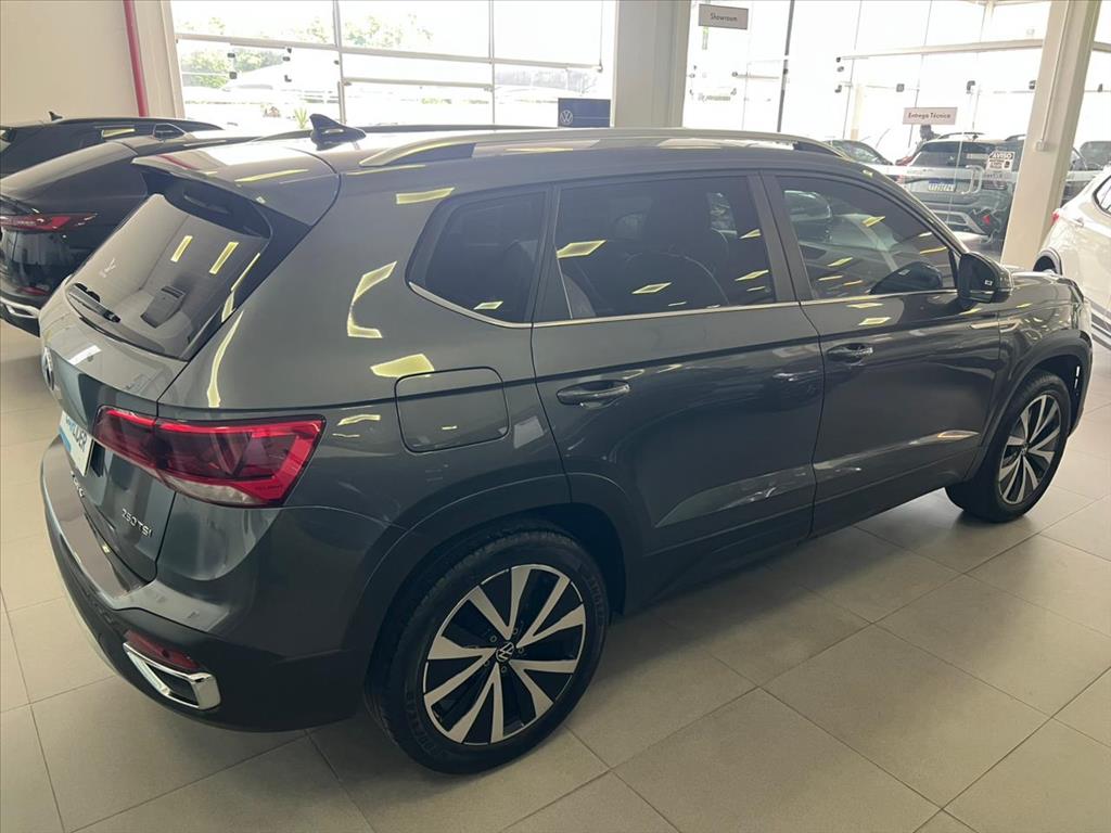 TAOS 1.4 250 TSI TOTAL FLEX HIGHLINE AUTOMÁTICO4