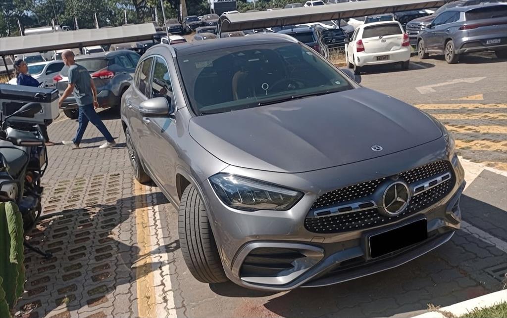 CLA 200 1.3 MHEV 7G-DCT0