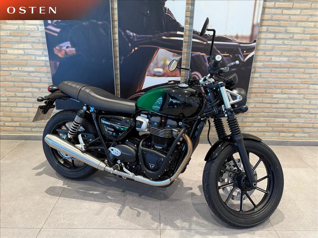 TRIUMPH-SPEED-TWIN 900