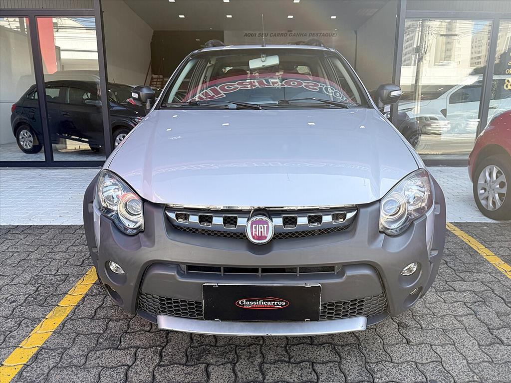 Fiat Strada - 1.8 MPI ADVENTURE CD 16V FLEX 3P AUTOMATIZADO