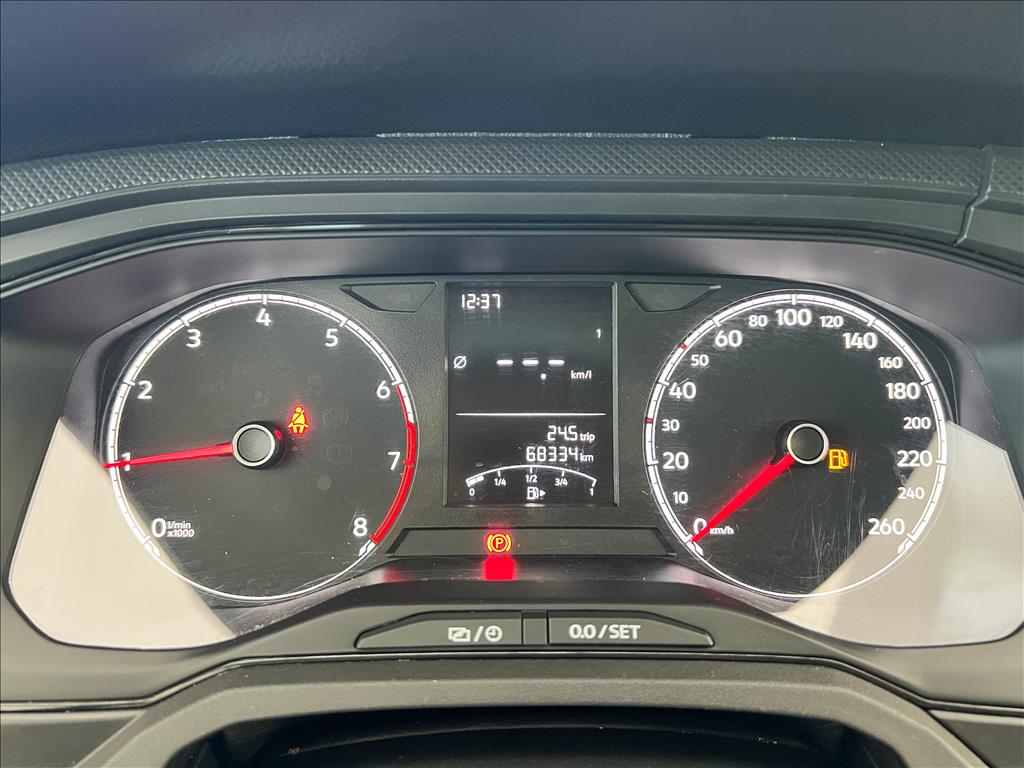 POLO 1.0 MPI TRACK MANUAL8