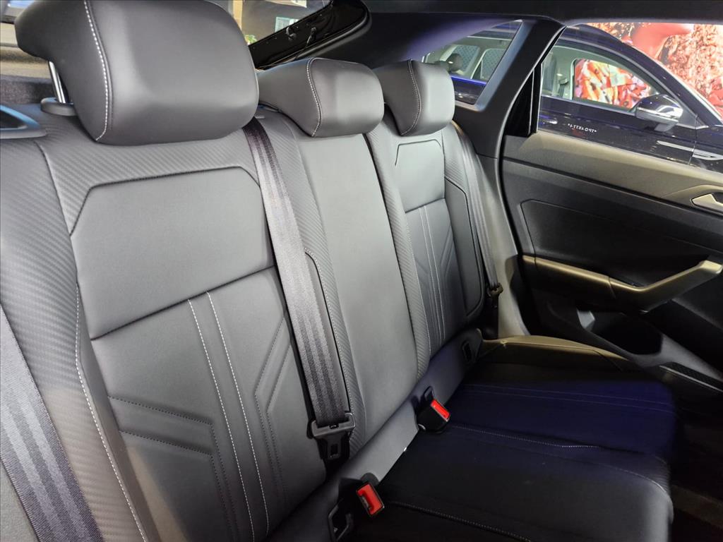 NIVUS 1.0 200 TSI TOTAL FLEX HIGHLINE AUTOMÁTICO10