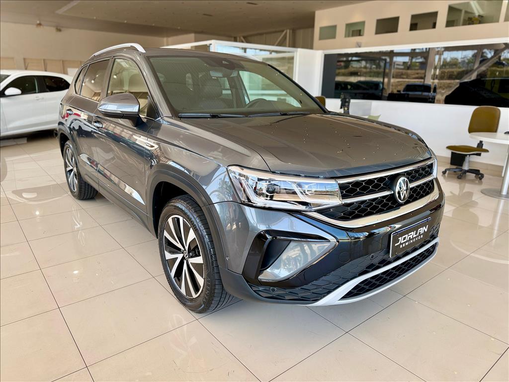 TAOS 1.4 250 TSI TOTAL FLEX HIGHLINE AUTOMÁTICO