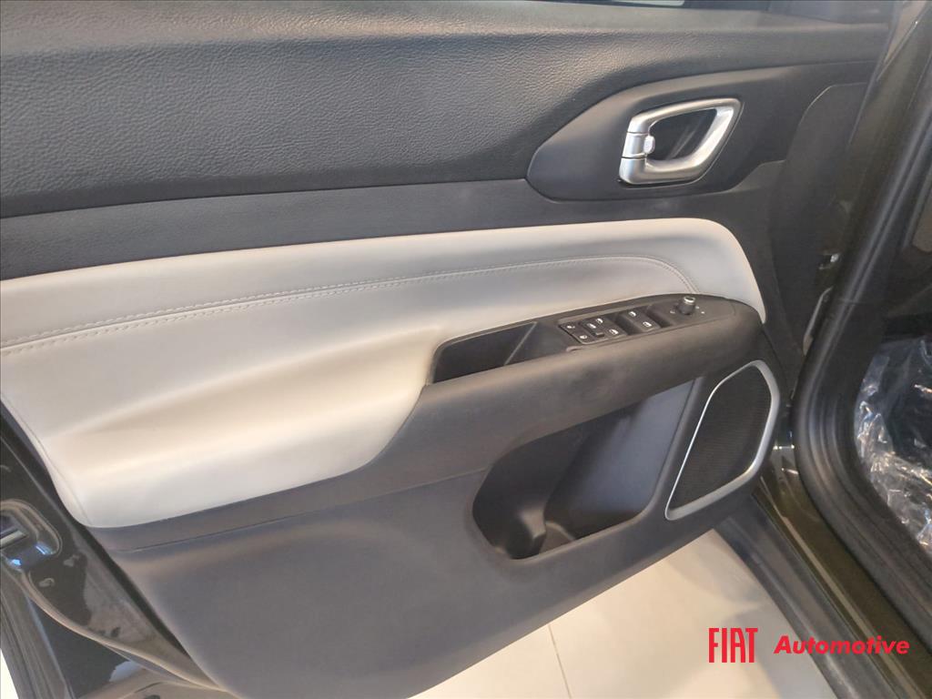 COMPASS 1.3 T270 TURBO FLEX LONGITUDE AT615