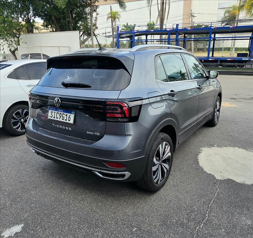 T-CROSS 1.4 250 TSI TOTAL FLEX HIGHLINE AUTOMÁTICO4