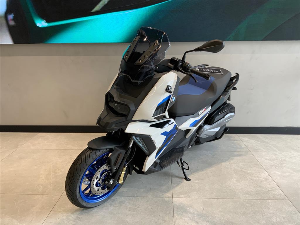 BMW Motorrad-C-400 X SPORT