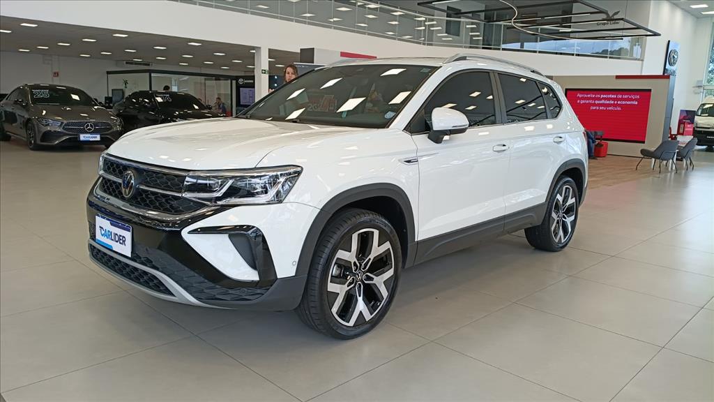 TAOS 1.4 250 TSI TOTAL FLEX HIGHLINE AUTOMÁTICO1