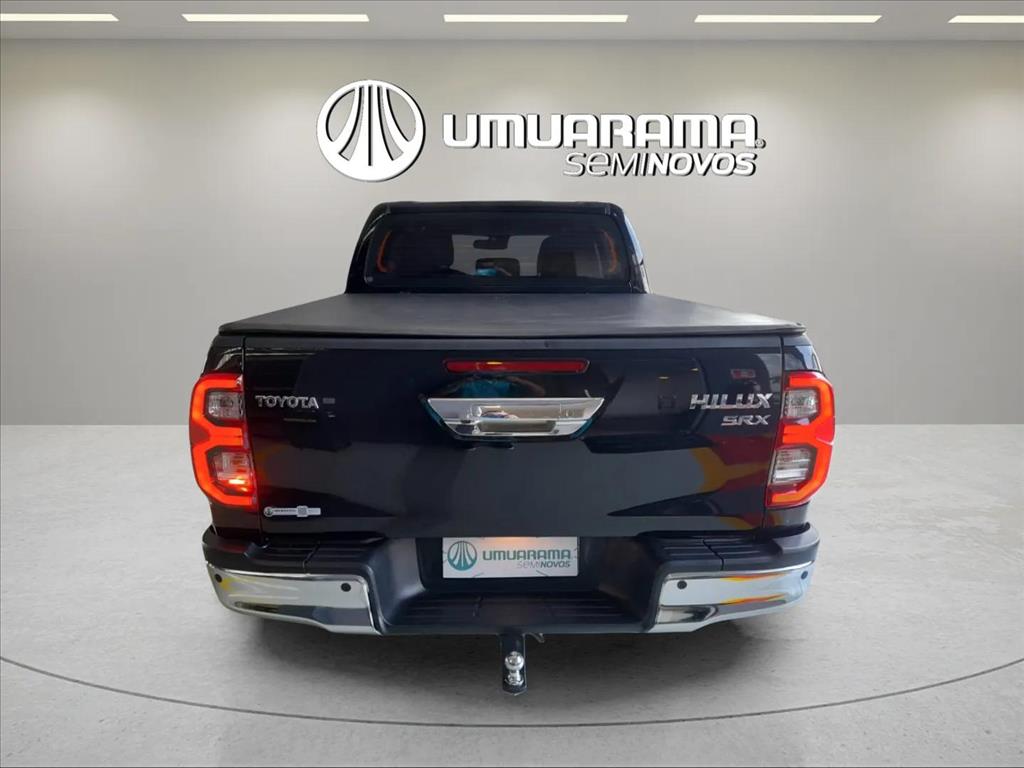 HILUX 2.8 D-4D TURBO DIESEL CD SRX 4X4 AUTOMÁTICO5