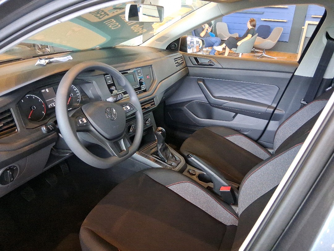 POLO 1.0 MPI TRACK MANUAL2