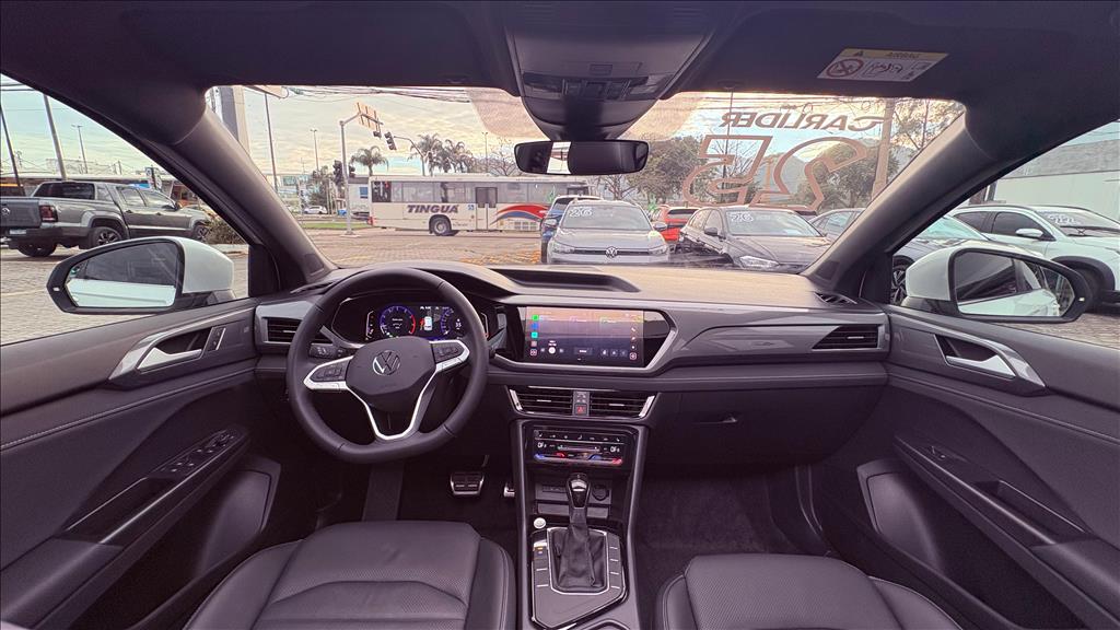 TAOS 1.4 250 TSI TOTAL FLEX HIGHLINE AUTOMÁTICO13