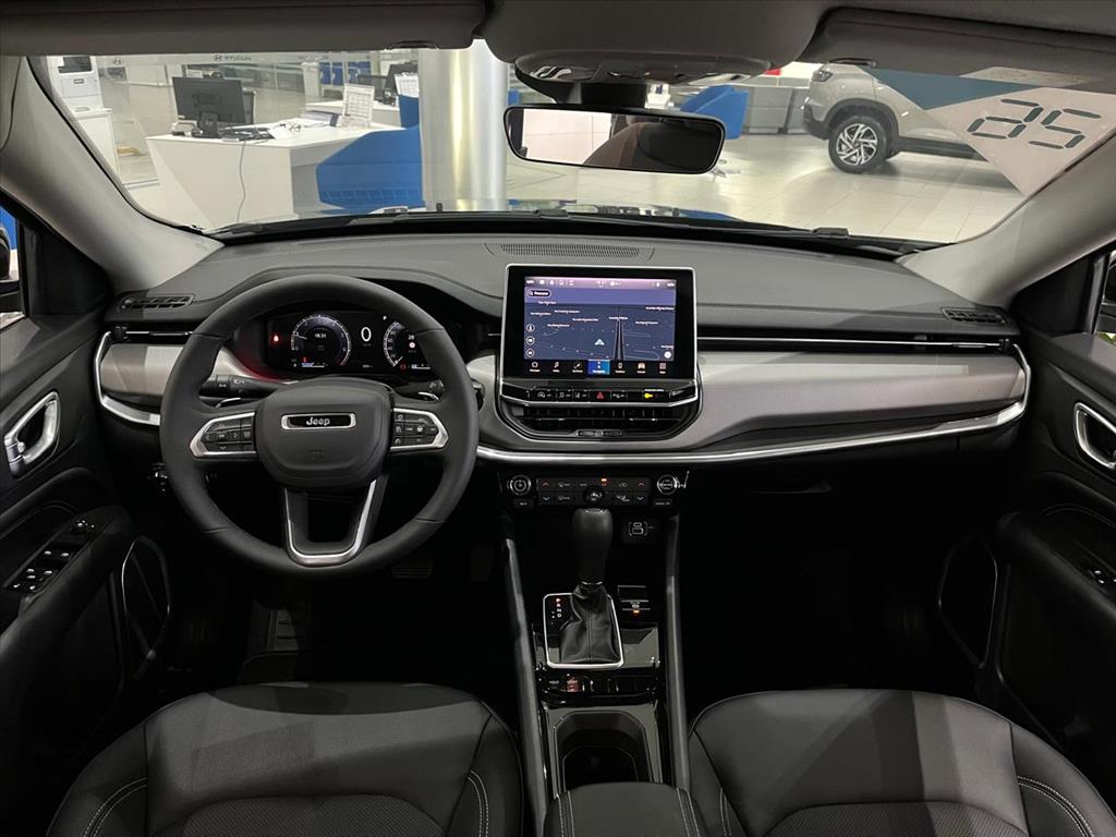 Jeep-COMPASS-1.3 T270 TURBO FLEX LONGITUDE AT6