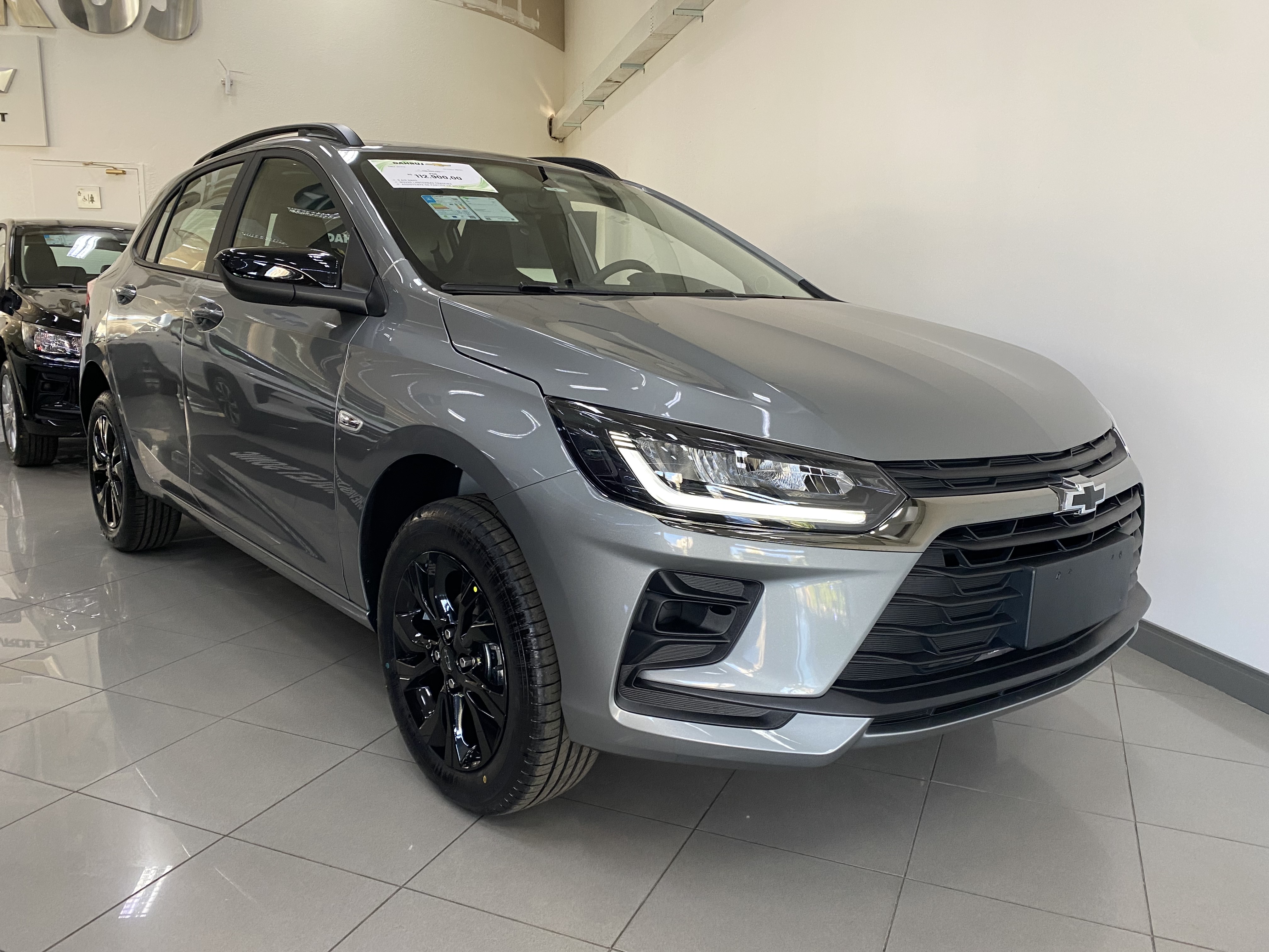 ONIX 1.0 TURBO FLEX ACTIV AUTOMÁTICO2