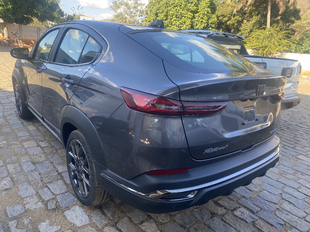 FASTBACK 1.0 TURBO 200 HYBRID IMPETUS CVT FASTBACK 1.0 TURBO 200 HYBRID IMPETUS CVT
