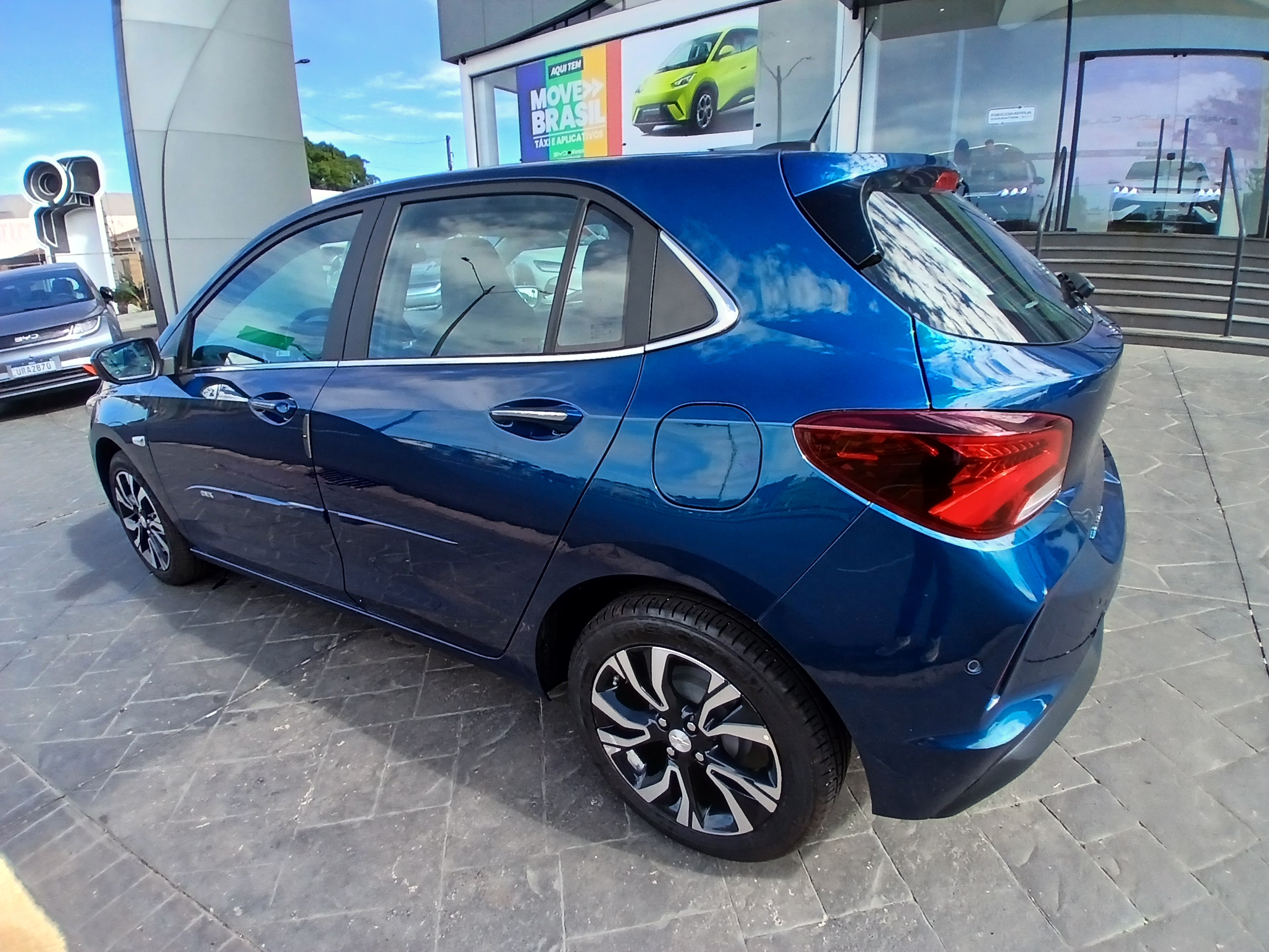 ONIX 1.0 TURBO FLEX PREMIER AUTOMÁTICO4