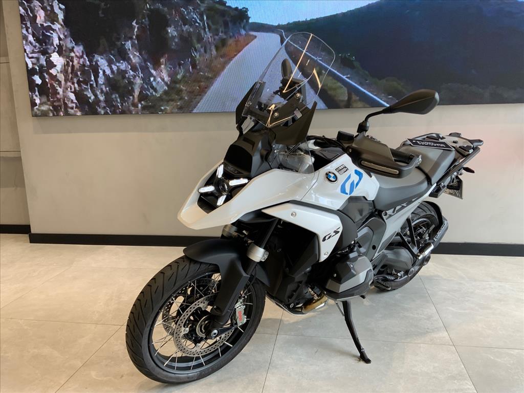 BMW Motorrad-R-1300 GS PLUS