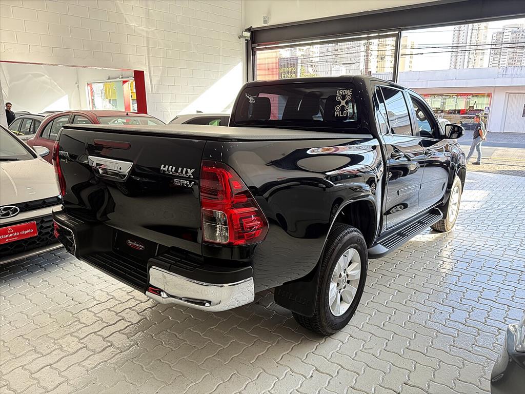 Toyota Hilux - 2.7 SRV 4X2 CD 16V FLEX 4P AUTOMÁTICO