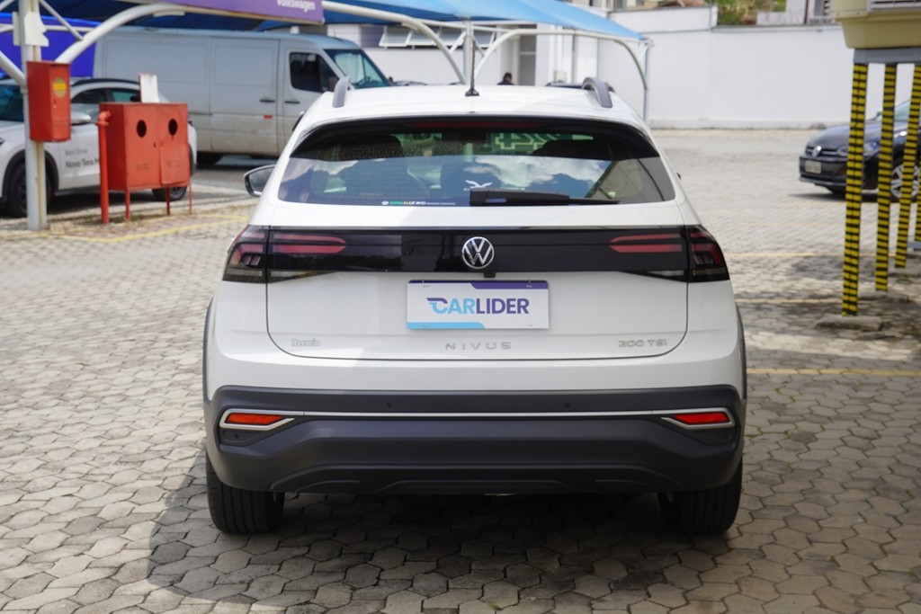 NIVUS 1.0 200 TSI TOTAL FLEX COMFORTLINE AUTOMÁTICO3