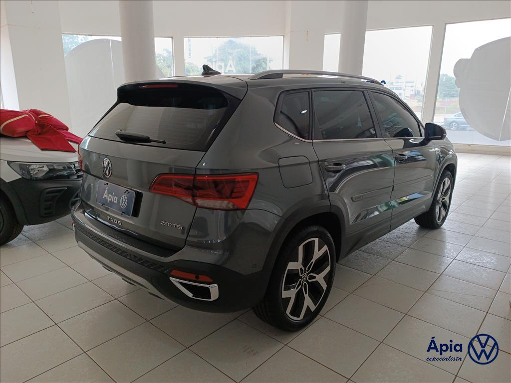TAOS 1.4 250 TSI TOTAL FLEX HIGHLINE AUTOMÁTICO3