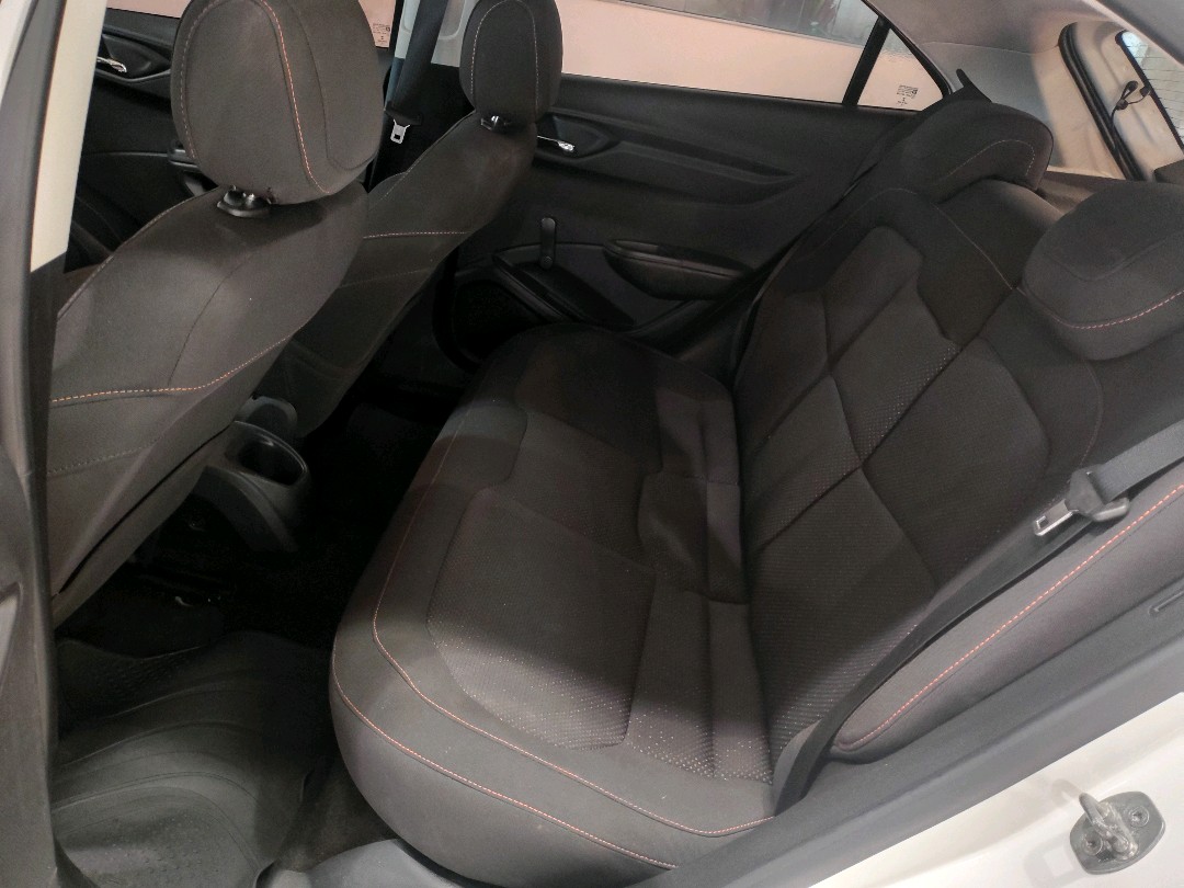 Chevrolet Onix 1.4 Mpfi LT 8V Flex 4P Automático - foto 10