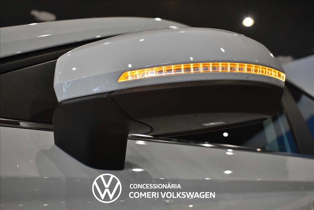 TAOS 1.4 250 TSI TOTAL FLEX HIGHLINE AUTOMÁTICO10