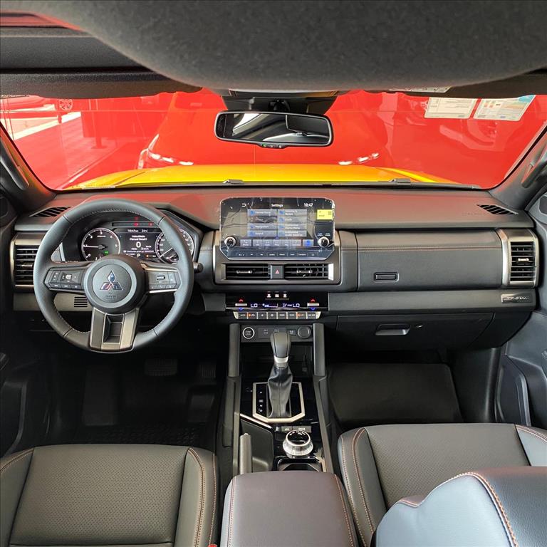 Mitsubishi-TRITON-2.4 BITURBO DIESEL CD KATANA 4X4 AUTOMÁTICO