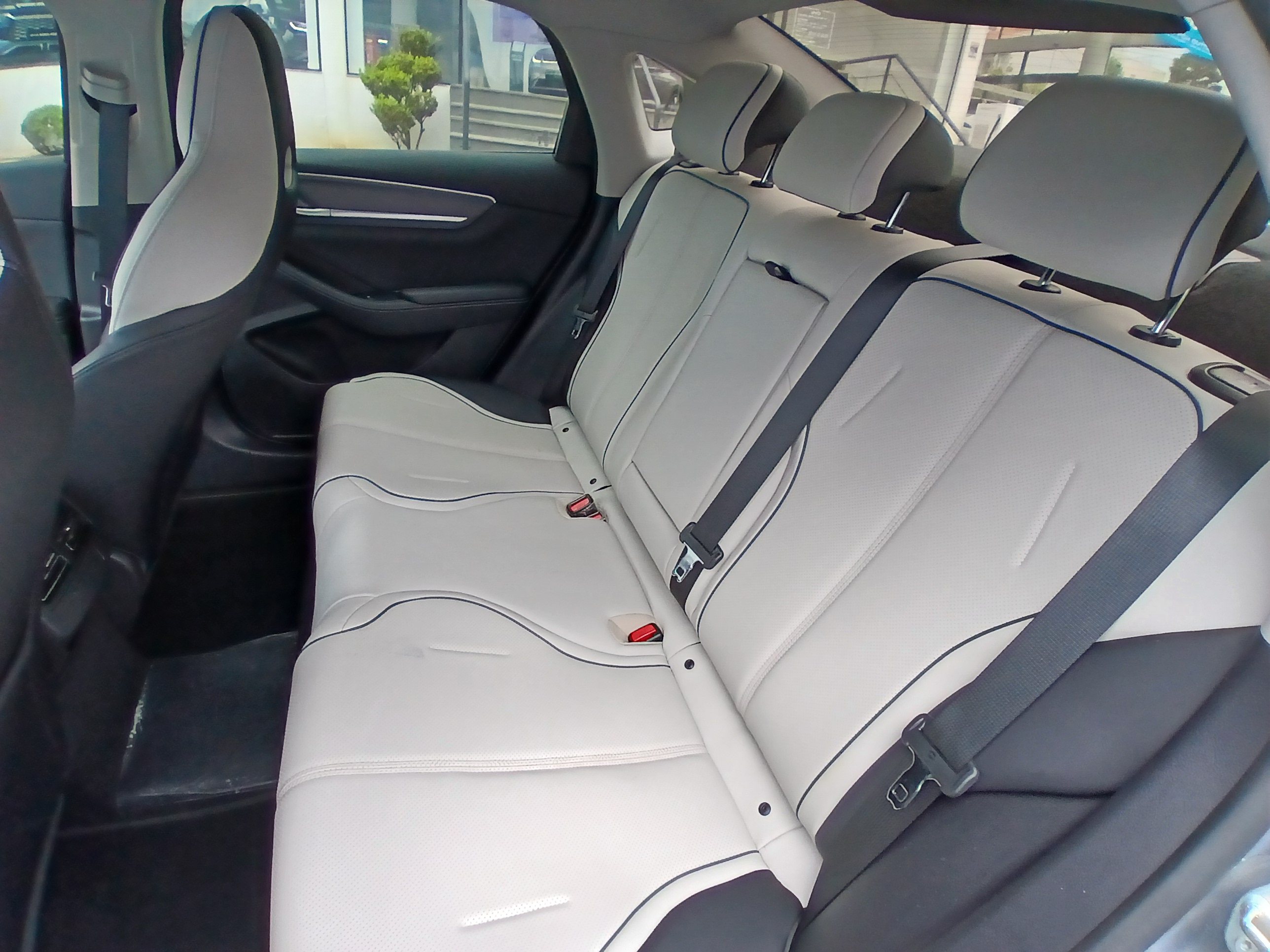 KING 1.5 DM-I PHEV GS AUTOMÁTICO6