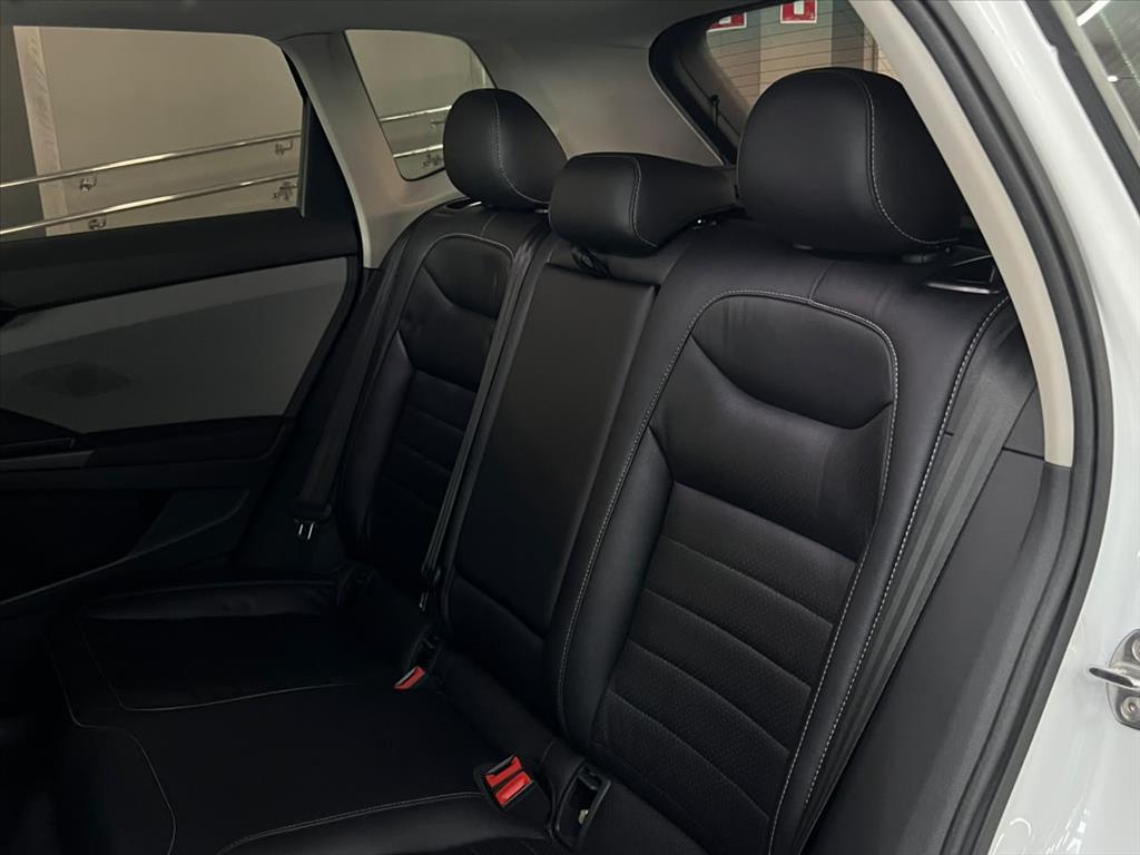 TAOS 1.4 250 TSI TOTAL FLEX HIGHLINE AUTOMÁTICO8