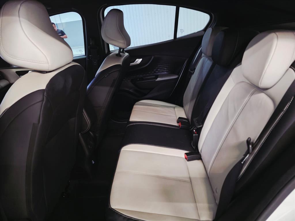 FASTBACK 1.0 TURBO 200 HYBRID IMPETUS CVT7