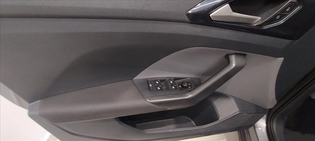 T-CROSS 1.0 200 TSI TOTAL FLEX COMFORTLINE AUTOMÁTICO13