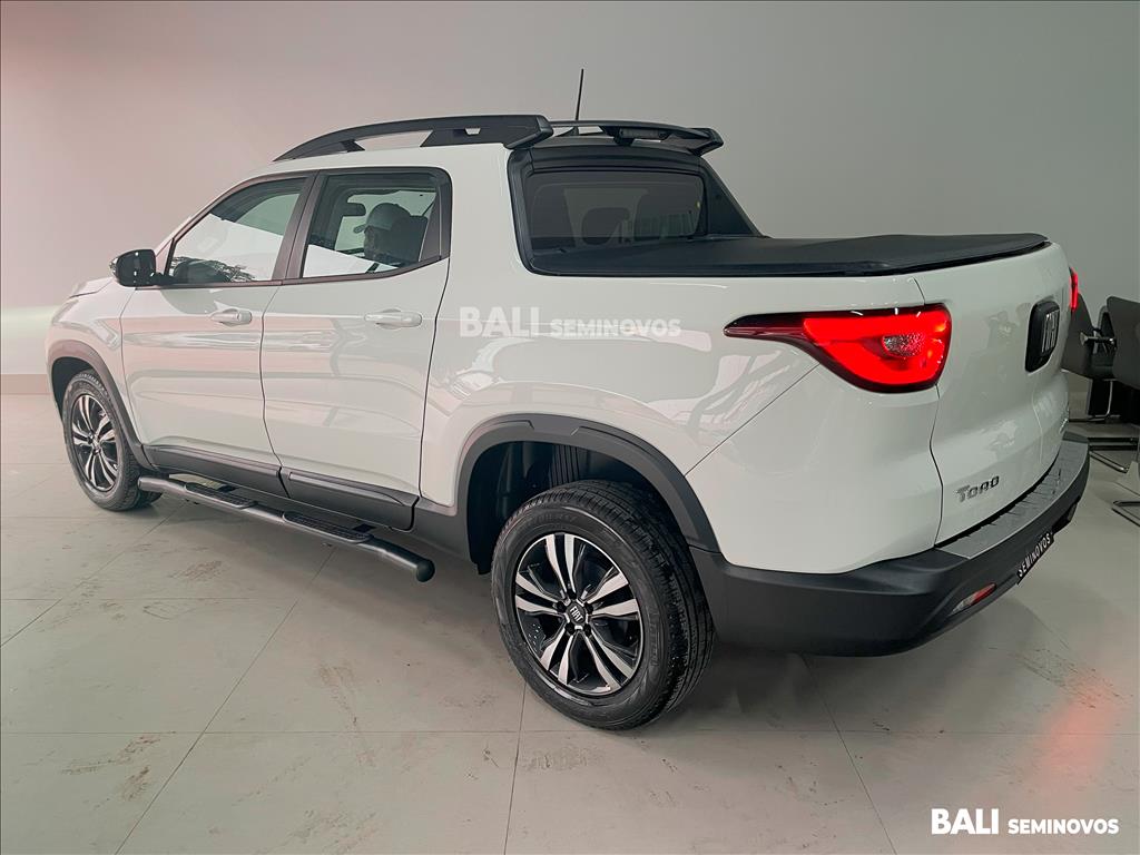 TORO 1.3 TURBO 270 FLEX FREEDOM AT67