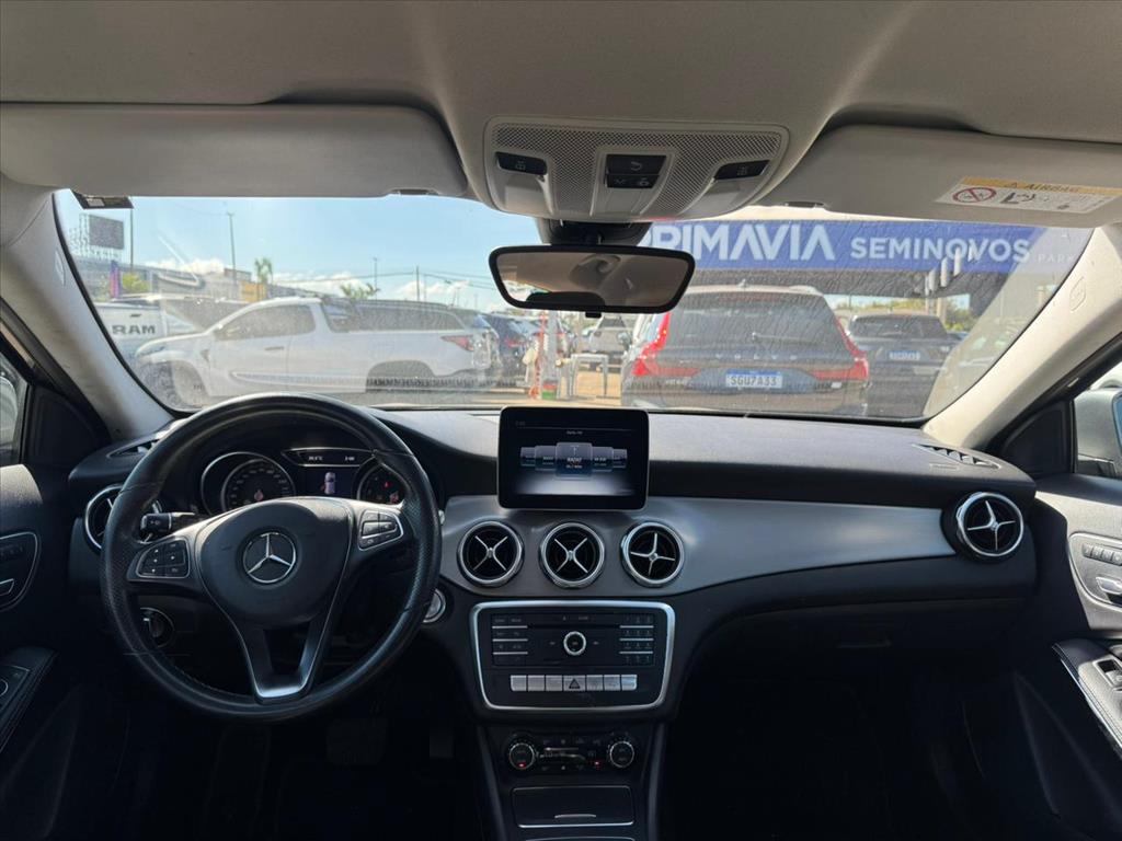 GLA 200 1.6 CGI FLEX ADVANCE 7G-DCT7