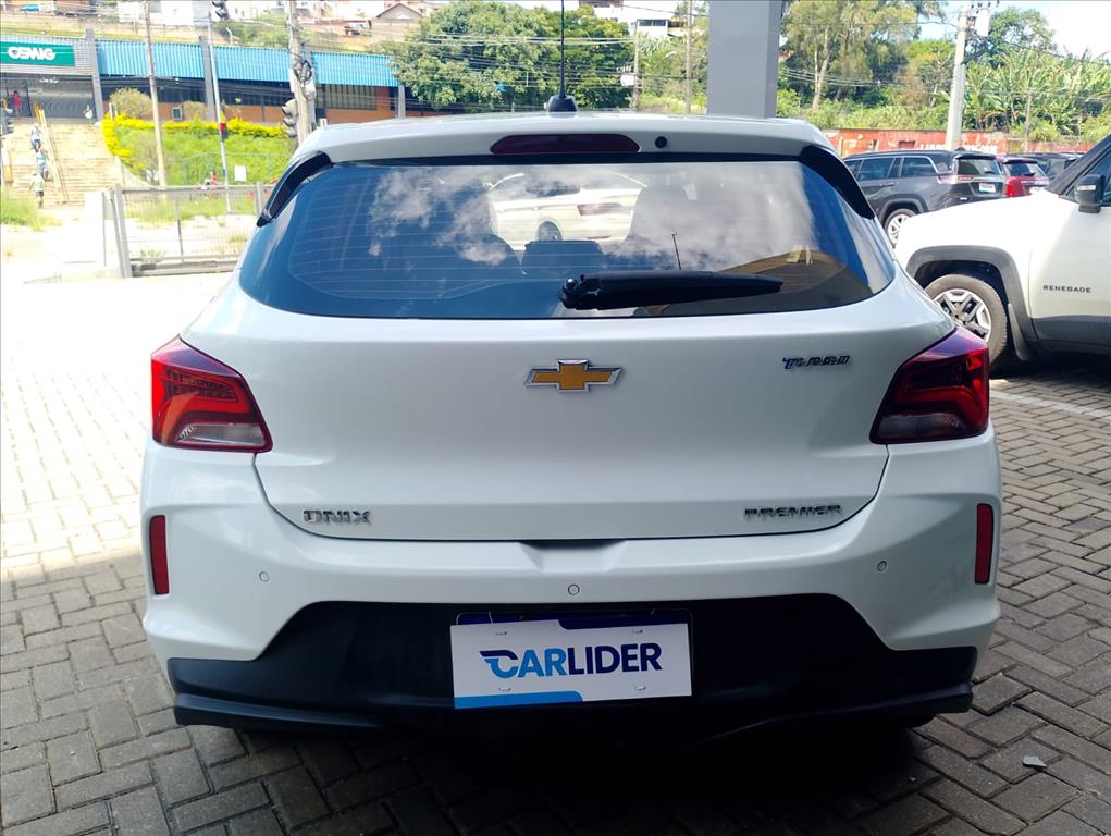 ONIX 1.0 TURBO FLEX PREMIER AUTOMÁTICO6