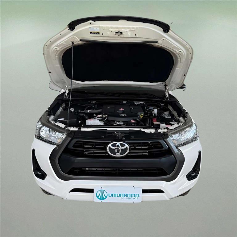 HILUX 2.8 D-4D TURBO DIESEL CD SR 4X4 AUTOMÁTICO7