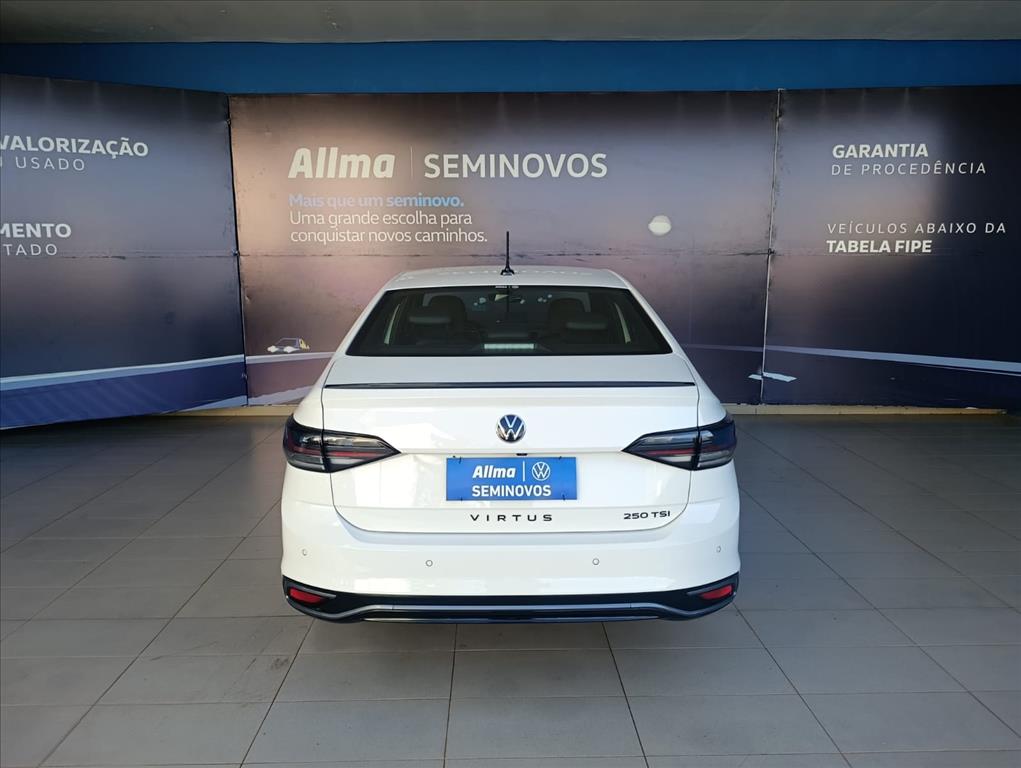 VIRTUS 1.4 250 TSI EXCLUSIVE AUTOMÁTICO7