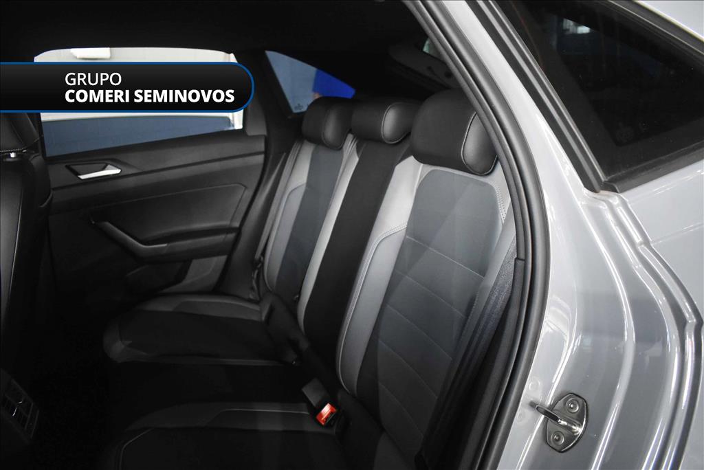 NIVUS 1.0 200 TSI TOTAL FLEX HIGHLINE AUTOMÁTICO5