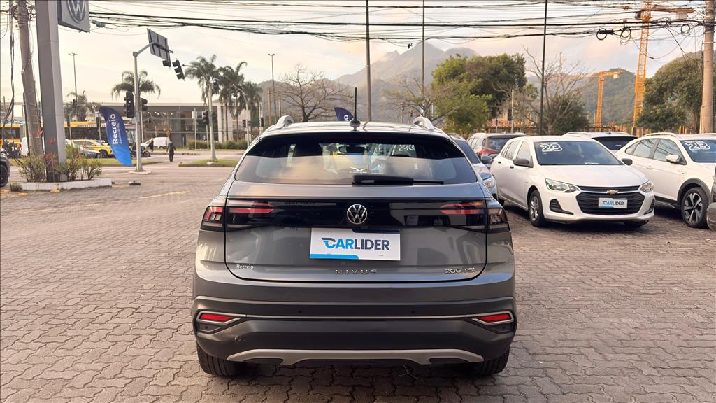NIVUS 1.0 200 TSI TOTAL FLEX HIGHLINE AUTOMÁTICO3